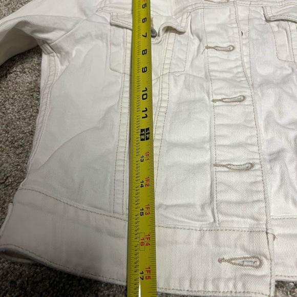 Calvin Klein cropped denim jean jacket size Small - Picture 10 of 12